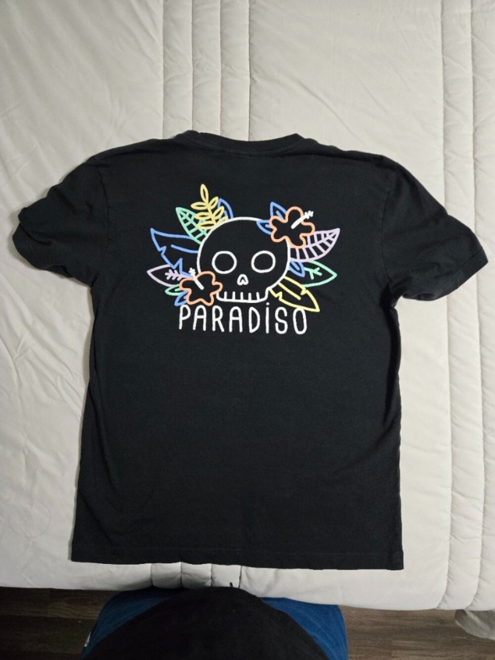 H&M Divided Paradiso Tee